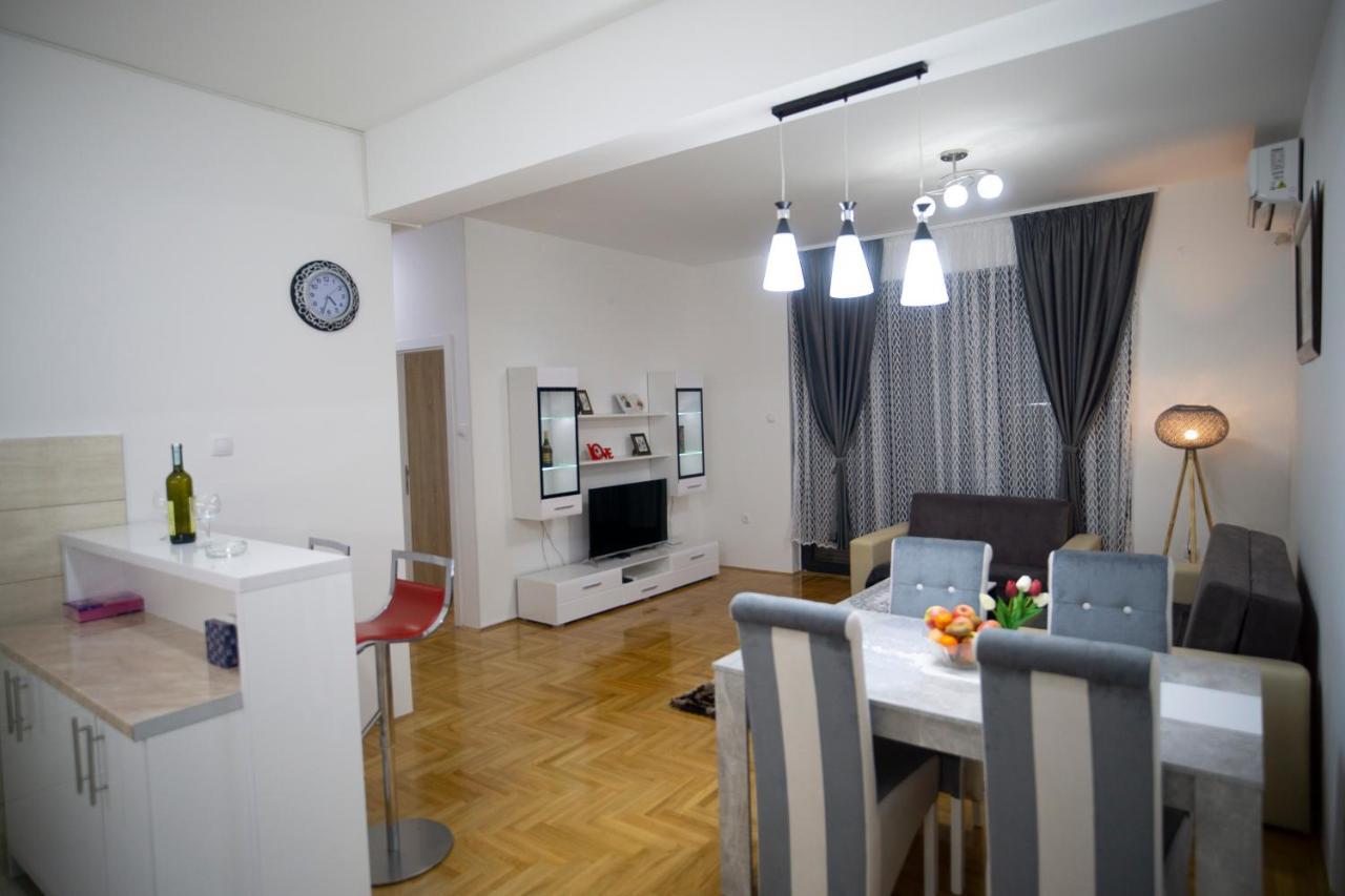 Apartmani Anica تريبينيي المظهر الخارجي الصورة