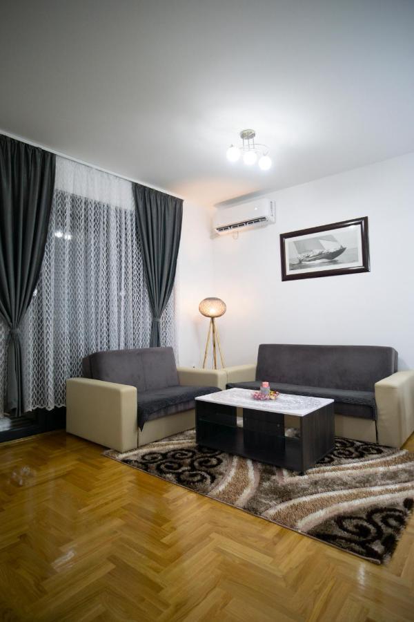 Apartmani Anica تريبينيي المظهر الخارجي الصورة