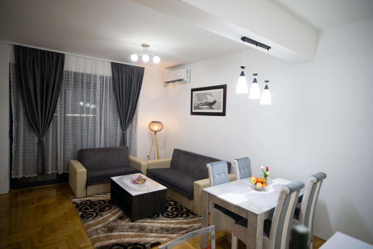 Apartmani Anica تريبينيي المظهر الخارجي الصورة