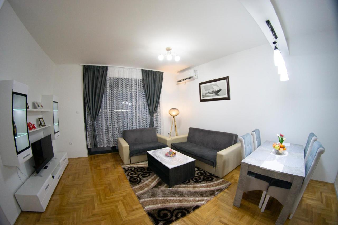 Apartmani Anica تريبينيي المظهر الخارجي الصورة