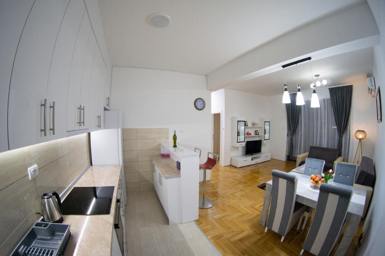 Apartmani Anica تريبينيي المظهر الخارجي الصورة