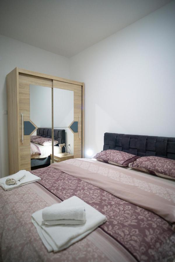 Apartmani Anica تريبينيي المظهر الخارجي الصورة