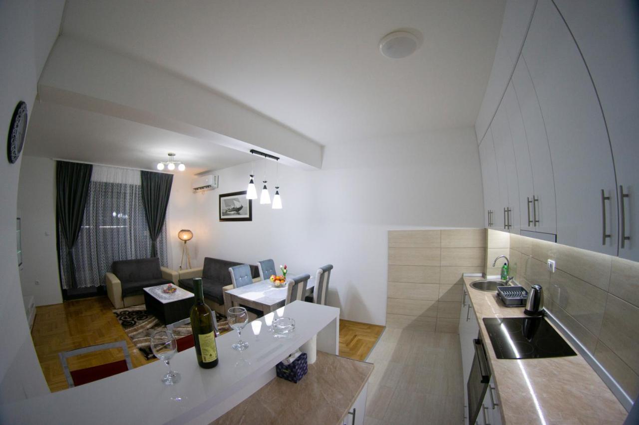 Apartmani Anica تريبينيي المظهر الخارجي الصورة